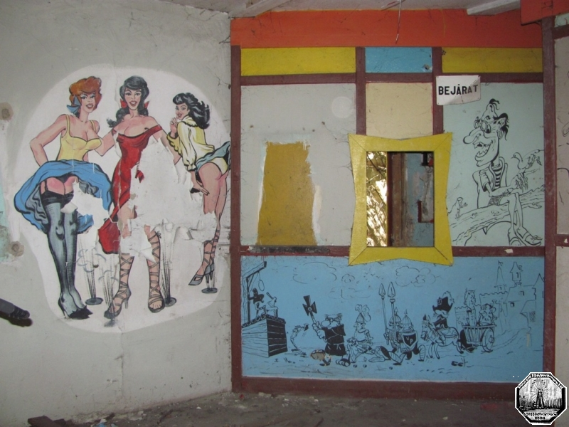 Illustration for article titled The Crumbling Chaos of Abandoned Amusement Parks